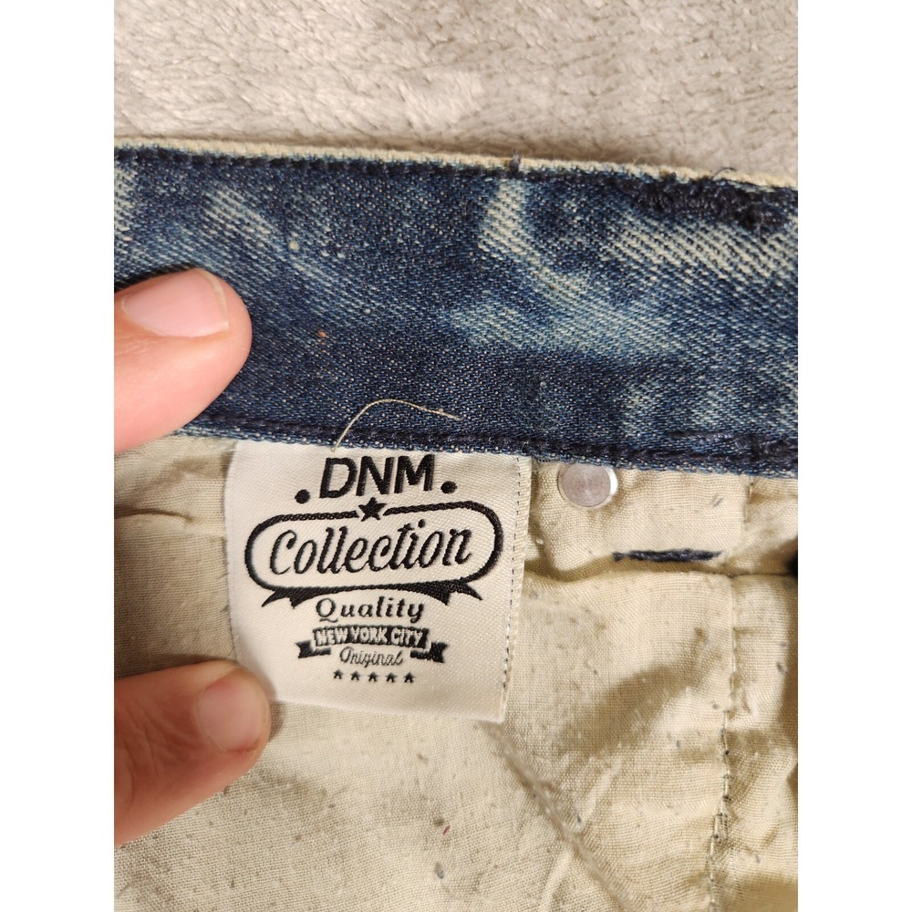 Distressed Blue Wash Men's Jeans with Grid Paneling - Picture 8 of 14